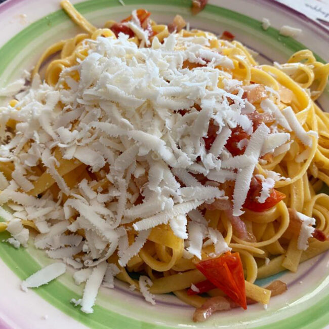 Fettuccine con guanciale e ricotta salata - Le Ricette CibUbi